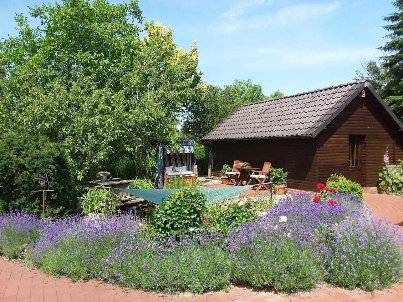 Ferienwohnung Hahn, 95129 Rhauderfehn Екстериор снимка