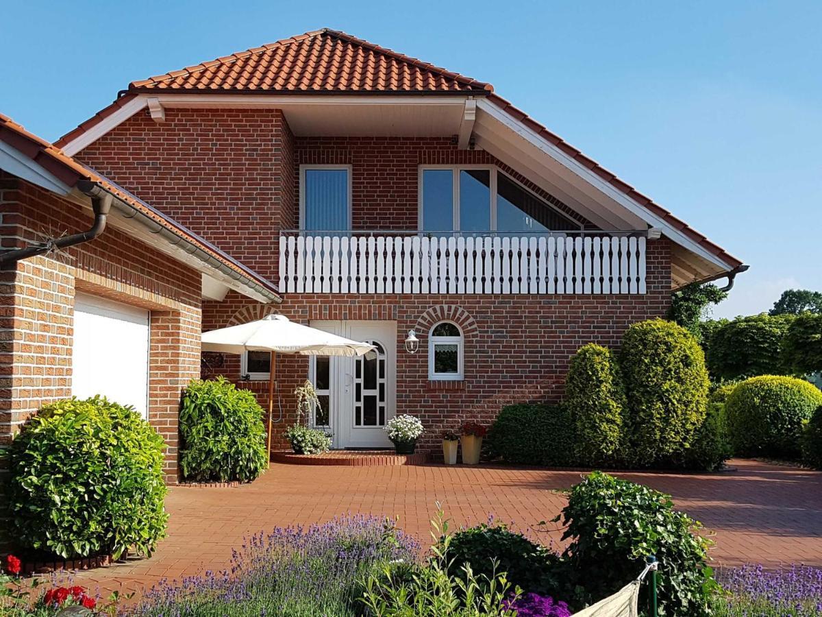 Ferienwohnung Hahn, 95129 Rhauderfehn Екстериор снимка